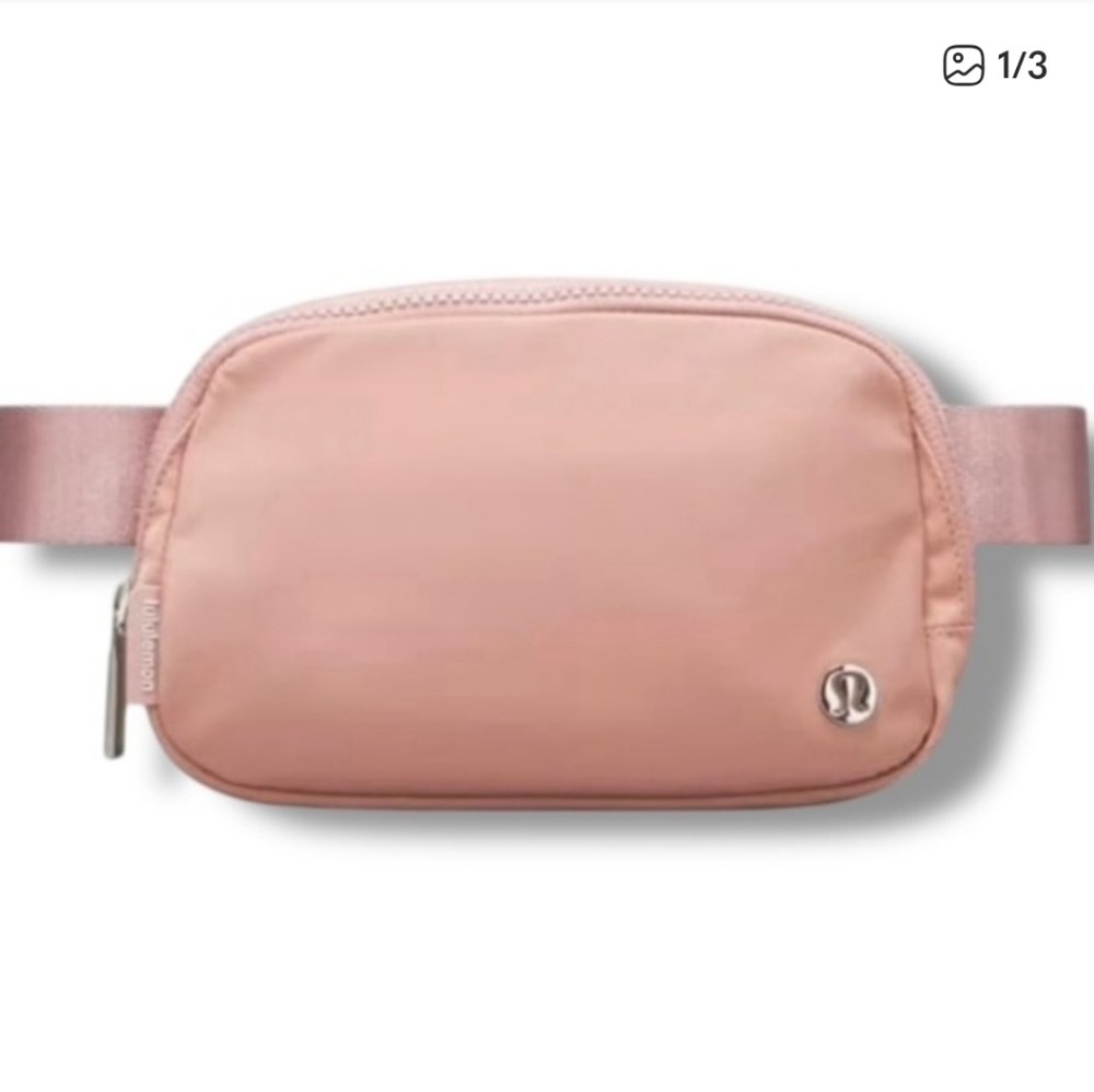 lululemon athletica Everywhere 1L Dusty Rose Pink Crossbody Belt Bag